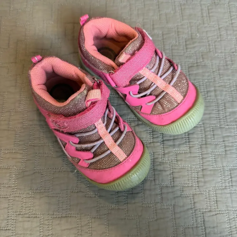 OshKosh Hot Pink Glitter Sparkle Velcro Hook & Loop Sneakers Baby Toddler Girl 7
